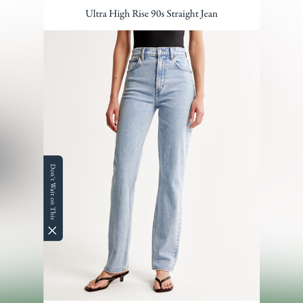 Abercrombie 90’s Straight Ultra High Rise size 28/6R